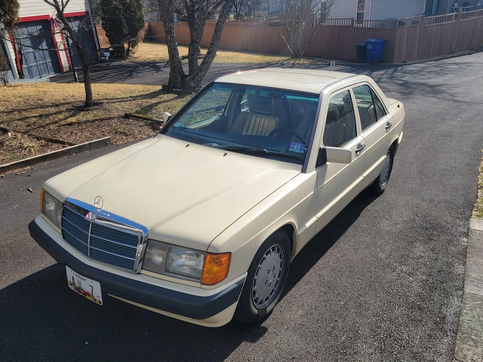 1992 Mercedes-Benz 190E - Image 5 of 31
