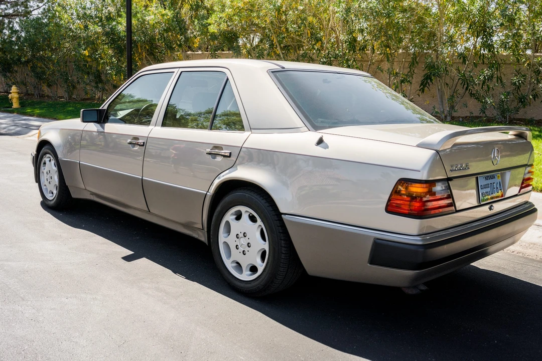 1992 Mercedes-Benz 500E & E500 - Image 4 of 31