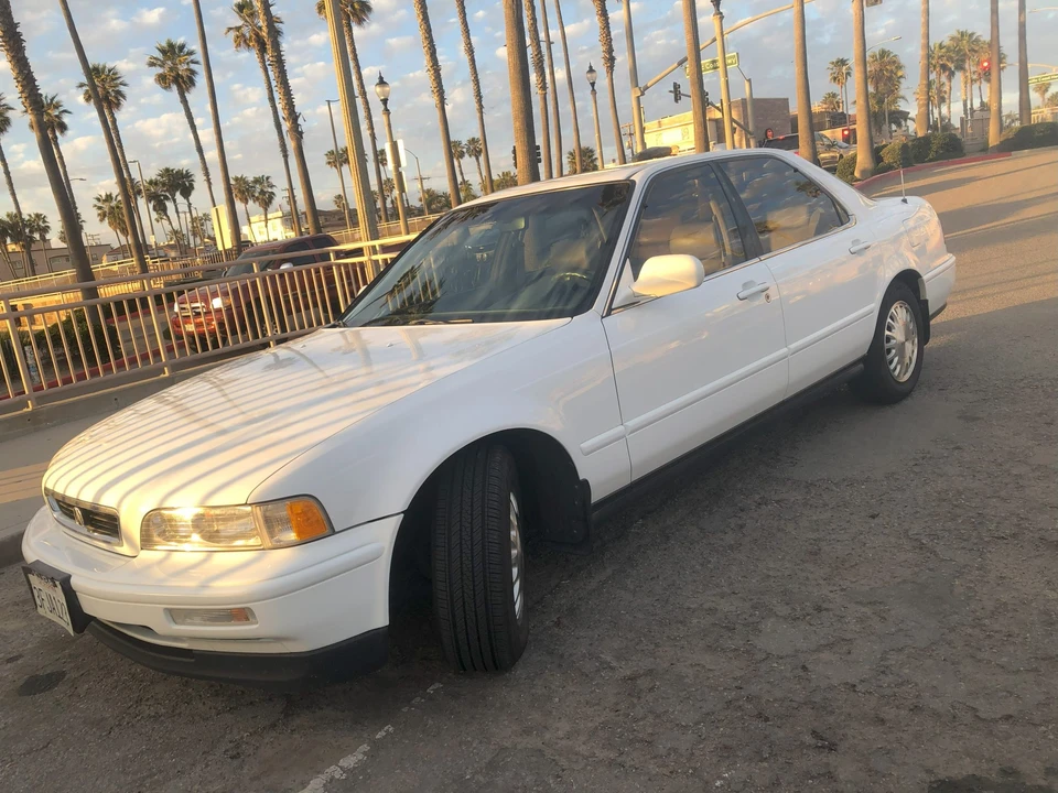 1993 Acura Legend 2nd Gen - Image 14 of 31