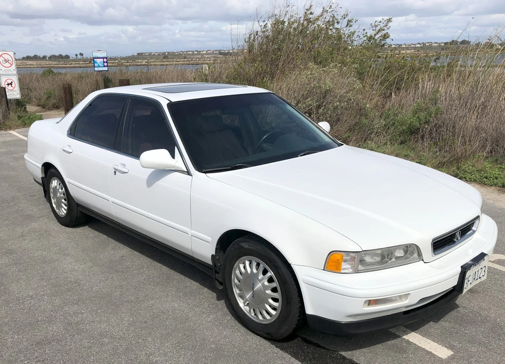 1993 Acura Legend 2nd Gen - Image 2 of 31