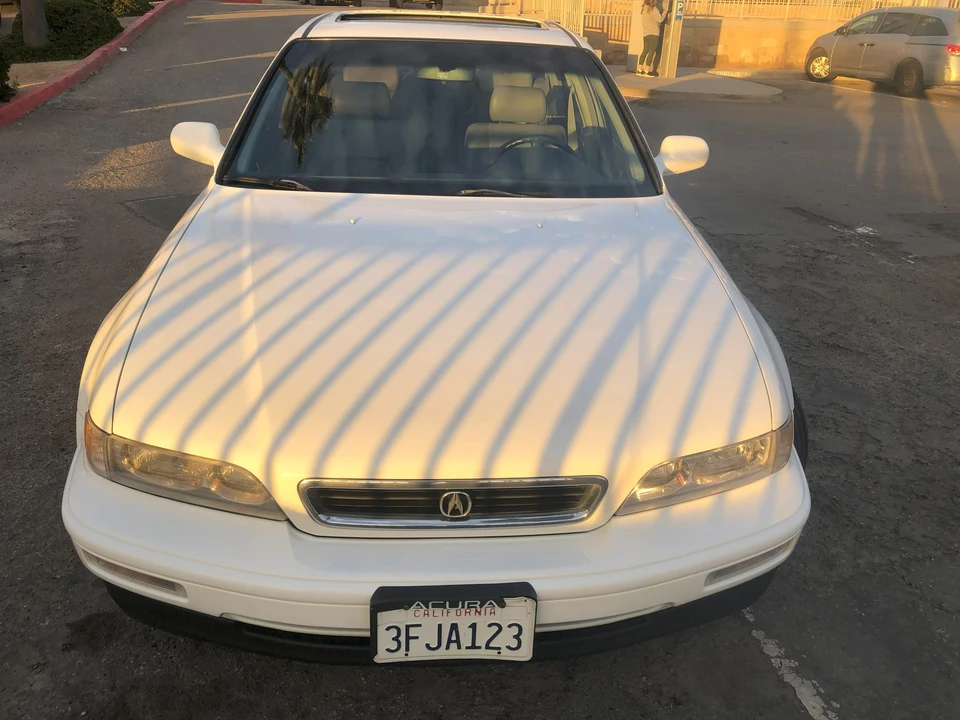 1993 Acura Legend 2nd Gen - Image 10 of 31
