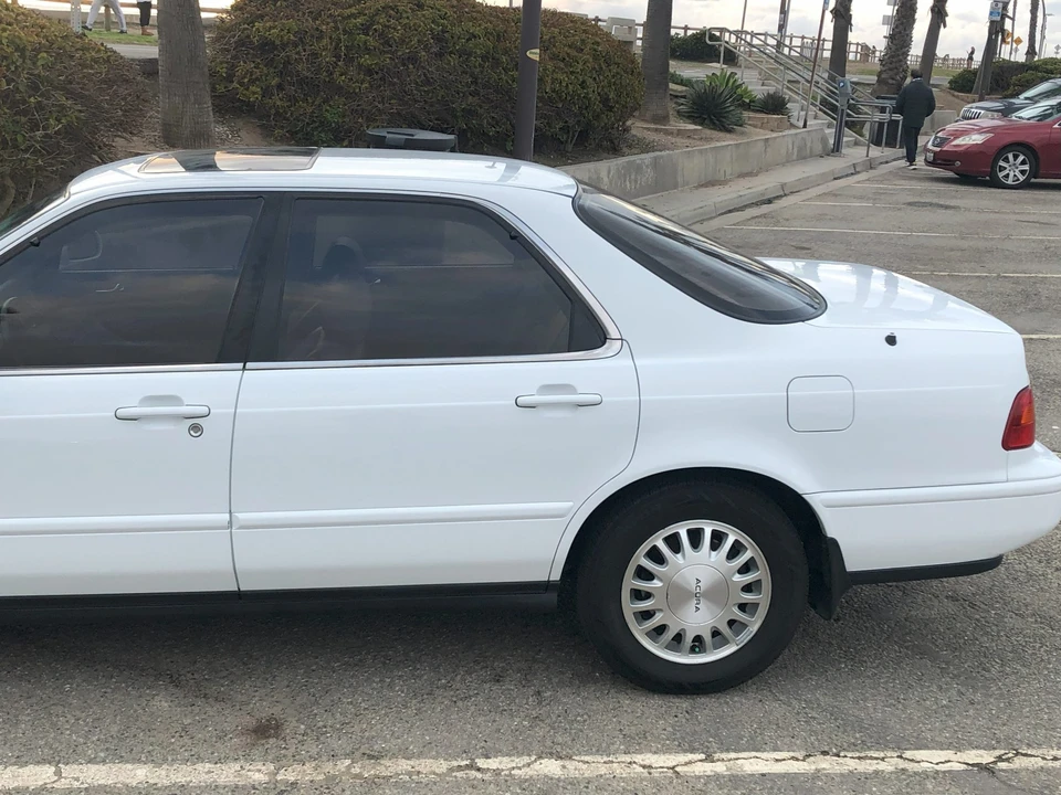 1993 Acura Legend 2nd Gen - Image 20 of 31