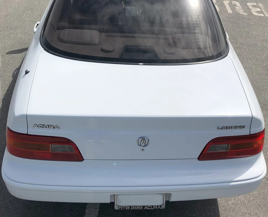 1993 Acura Legend 2nd Gen - Image 28 of 31