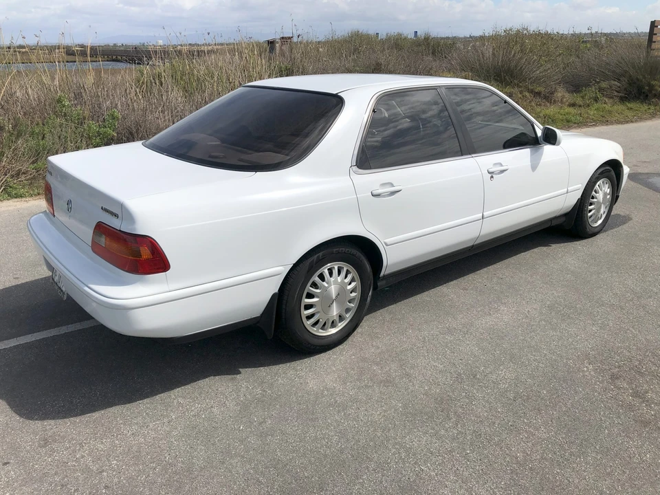 1993 Acura Legend 2nd Gen - Image 6 of 31