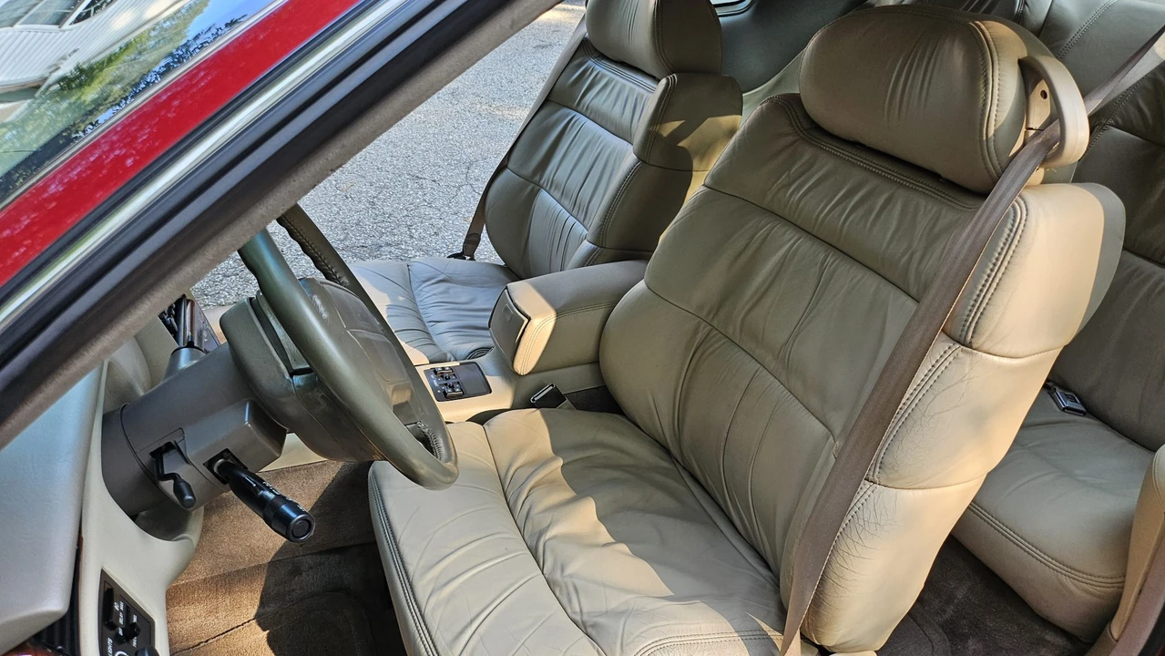 1993 Cadillac Eldorado 11th Gen - Image 16 of 31