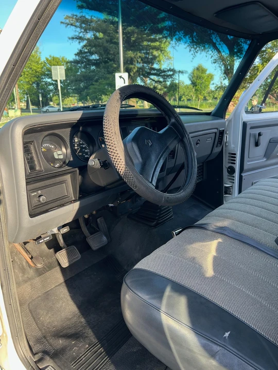 1993 Dodge Ram 1st Gen - Image 27 of 31