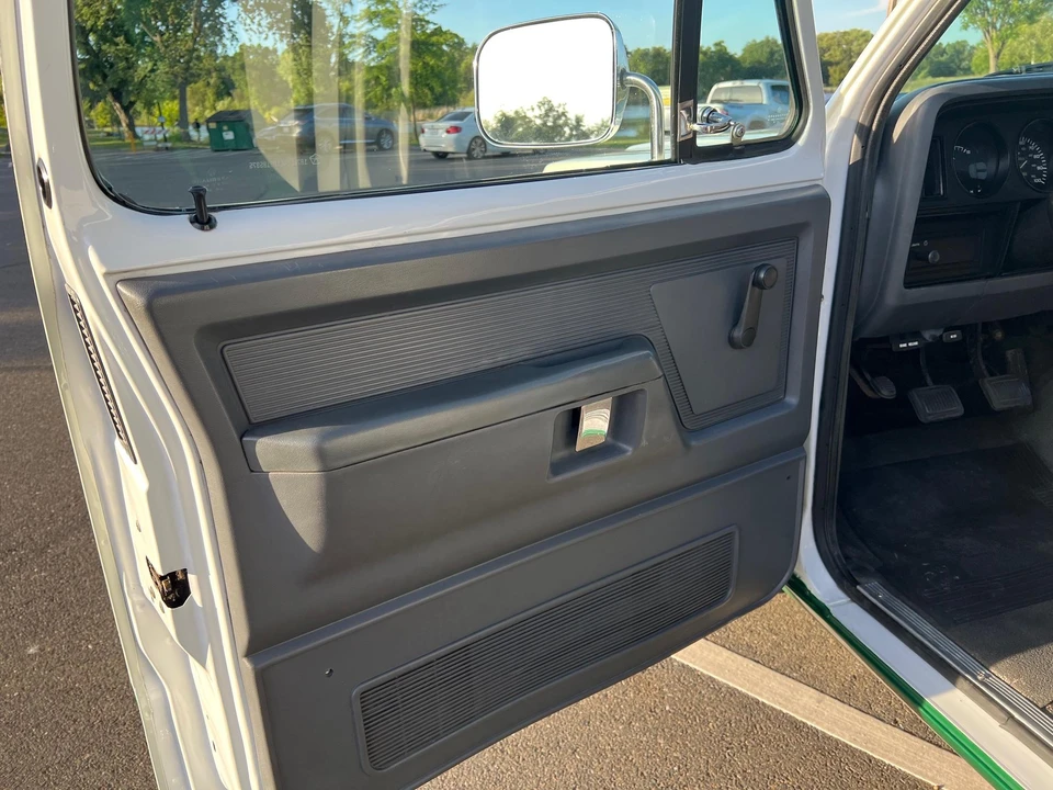 1993 Dodge Ram 1st Gen - Image 20 of 31