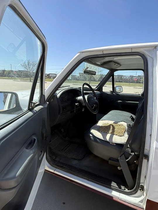1993 Ford F-Series 9th Gen - Image 25 of 31