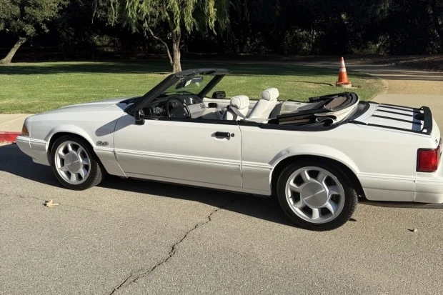 1993 Ford Mustang 3rd Gen - Image 3 of 7