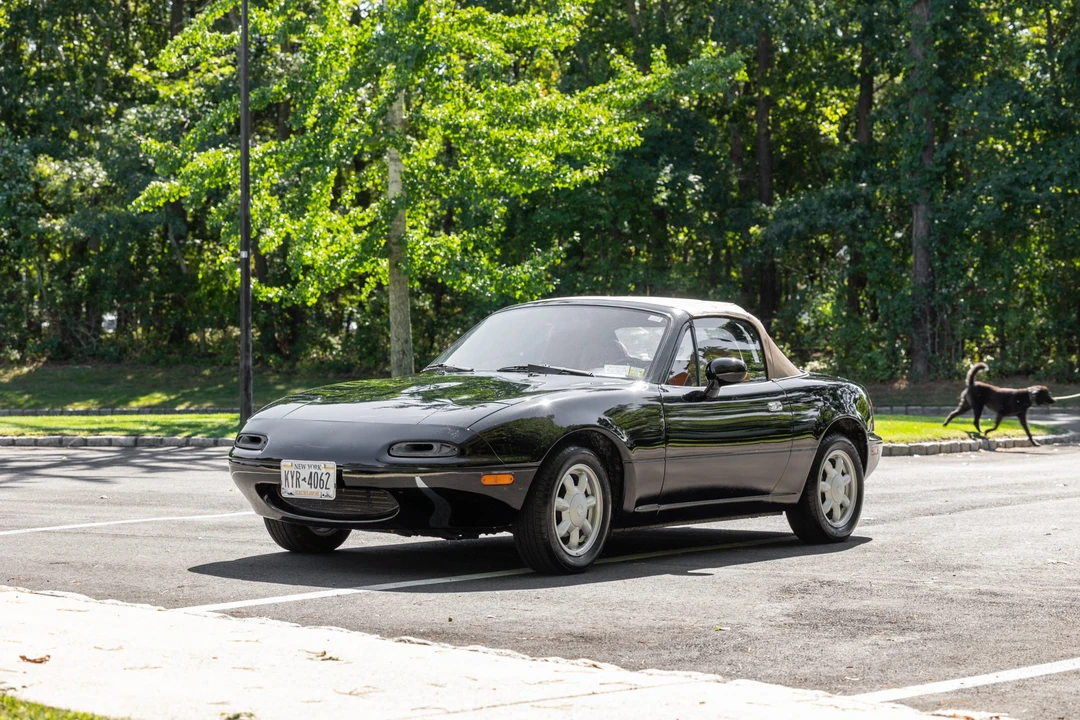 1993 Mazda NA MX-5 Miata - Image 2 of 31