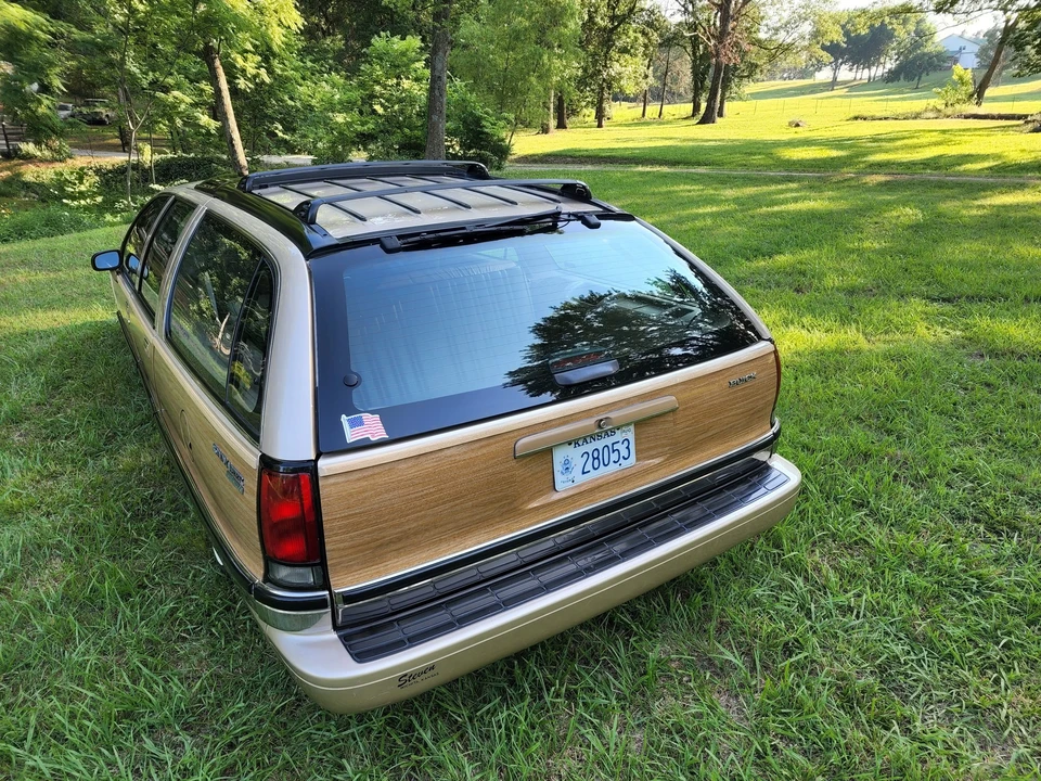 1994 Buick Roadmaster - Image 13 of 31