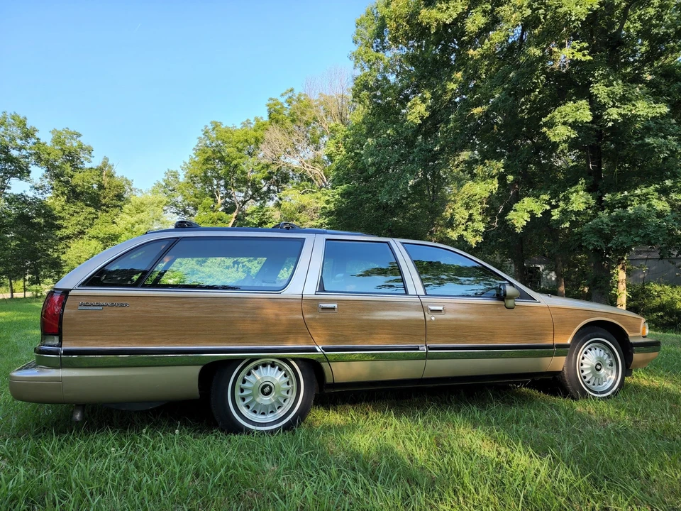 1994 Buick Roadmaster - Image 22 of 31