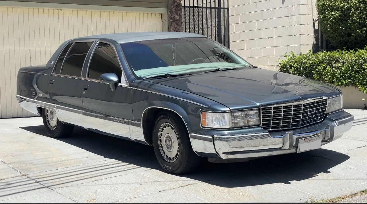 1994 Cadillac Fleetwood - Image 19 of 31