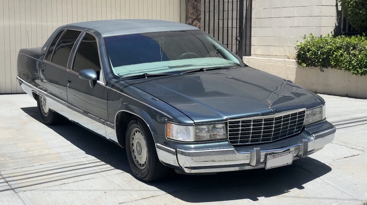 1994 Cadillac Fleetwood - Image 18 of 31