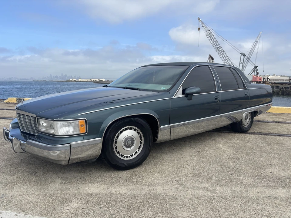 1994 Cadillac Fleetwood - Image 4 of 31