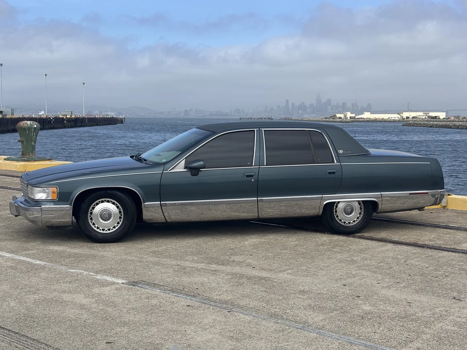 1994 Cadillac Fleetwood - Image 12 of 31