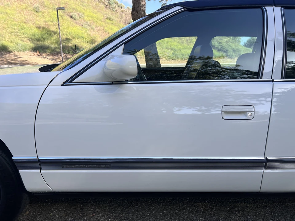 1994 Cadillac DeVille 7th Gen - Image 31 of 31