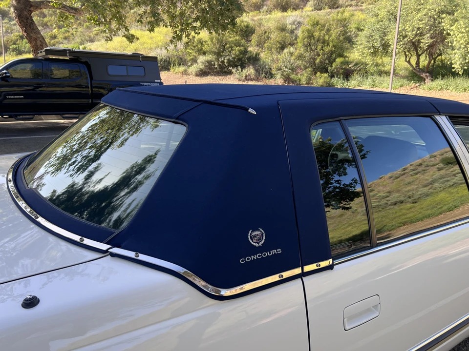 1994 Cadillac DeVille 7th Gen - Image 22 of 31