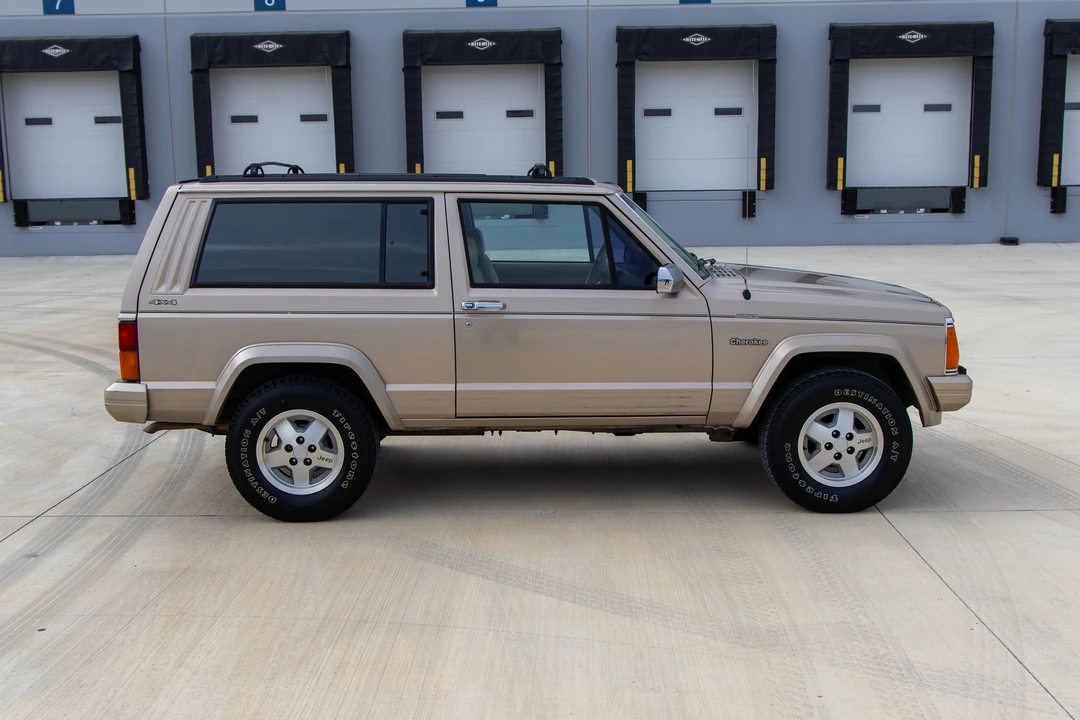 1994 Jeep XJ Cherokee - Image 21 of 31