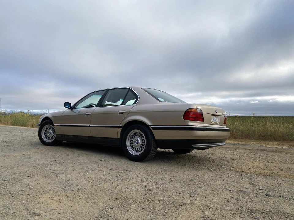 1995 BMW E38 7 Series - Image 12 of 31
