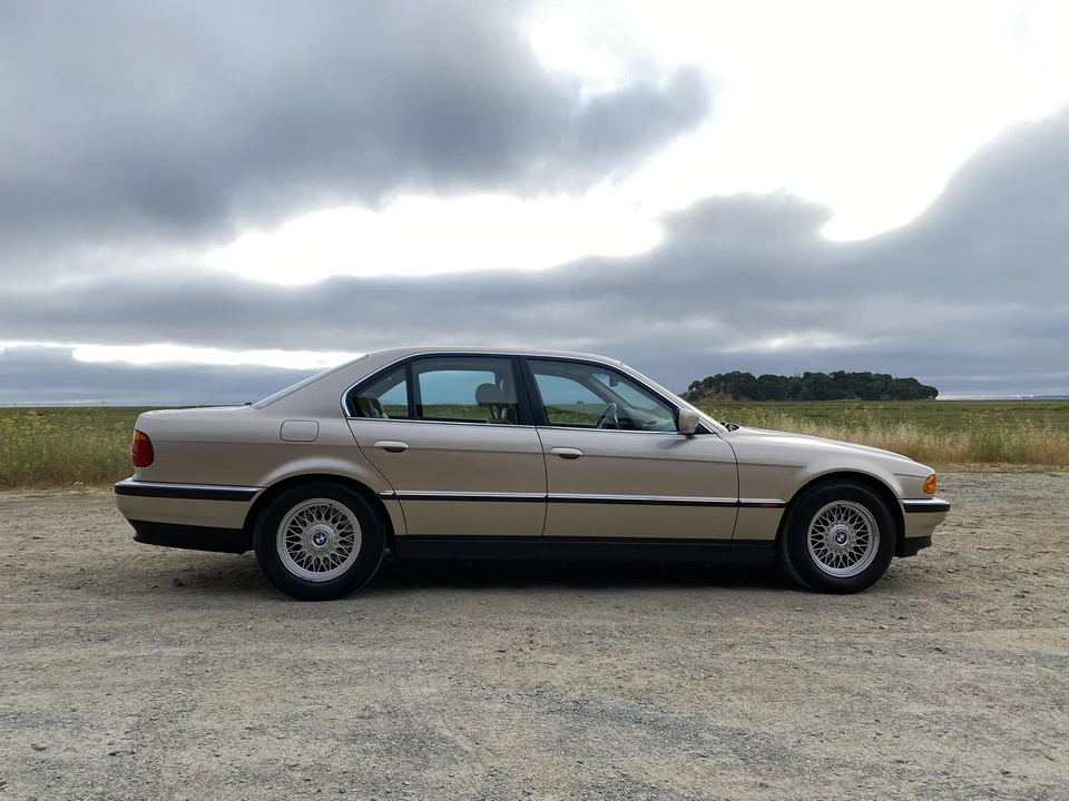 1995 BMW E38 7 Series - Image 17 of 31