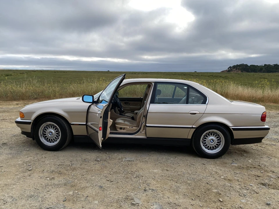 1995 BMW E38 7 Series - Image 21 of 31