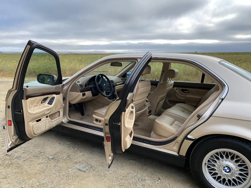 1995 BMW E38 7 Series - Image 24 of 31