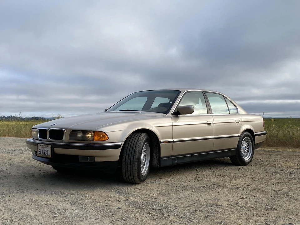 1995 BMW E38 7 Series - Image 8 of 31