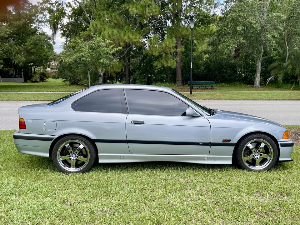 1995 BMW E36 M3 - Image 8 of 31