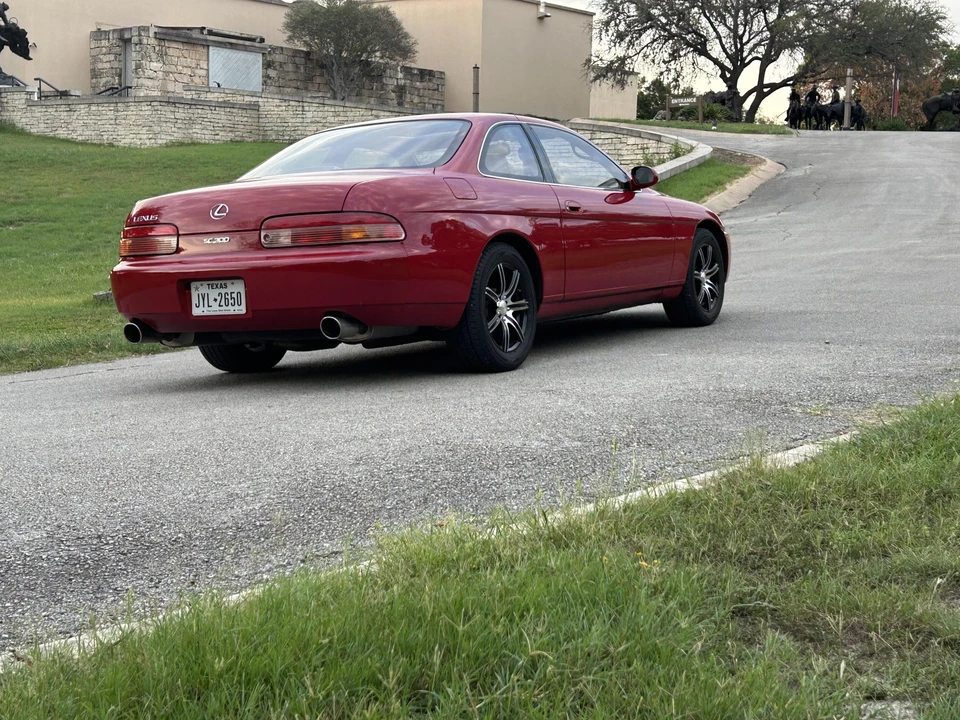 1995 Lexus SC400 - Image 10 of 31