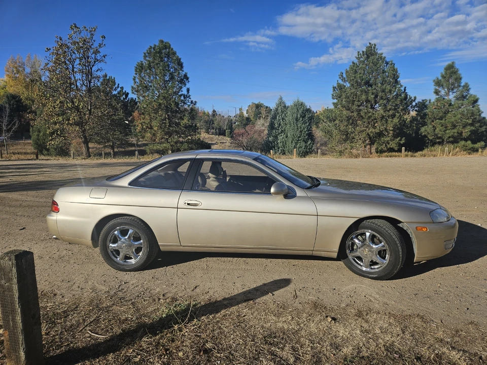 1995 Lexus SC400 - Image 3 of 31