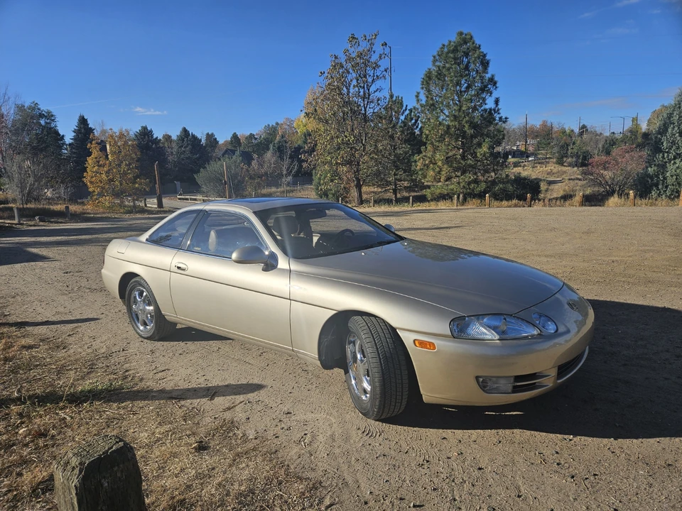 1995 Lexus SC400 - Image 2 of 31