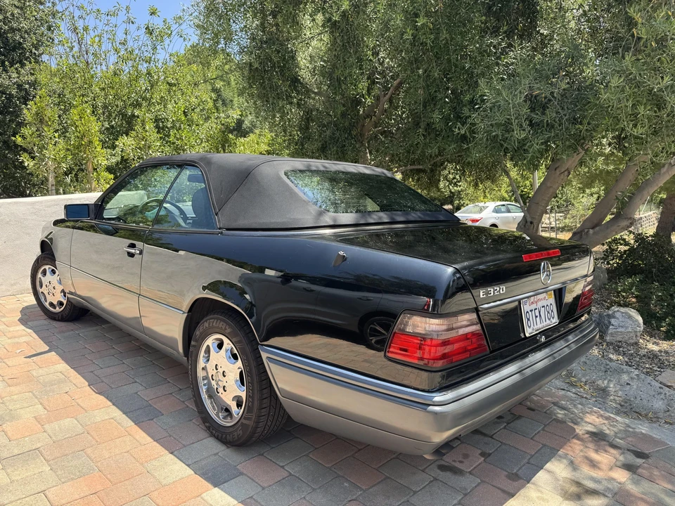 1995 Mercedes-Benz W124 E-Class - Image 11 of 31