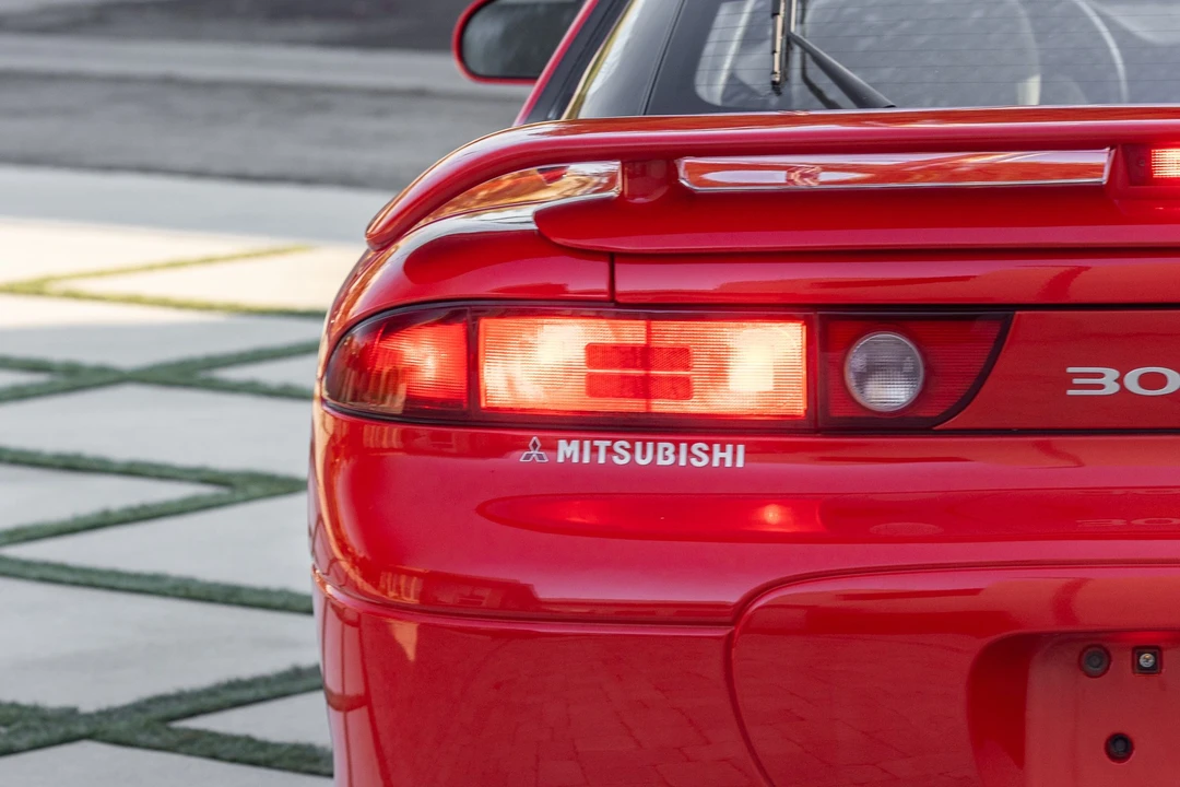 1995 Mitsubishi 3000GT Series 2 - Image 23 of 31