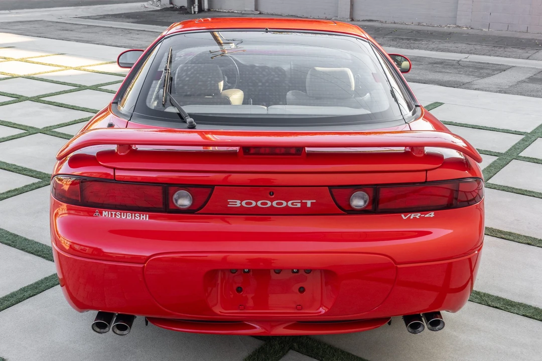 1995 Mitsubishi 3000GT Series 2 - Image 13 of 31