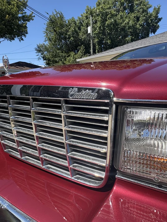 1996 Cadillac Fleetwood - Image 10 of 31