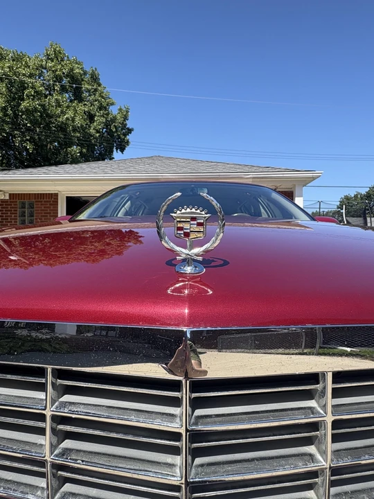1996 Cadillac Fleetwood - Image 9 of 31
