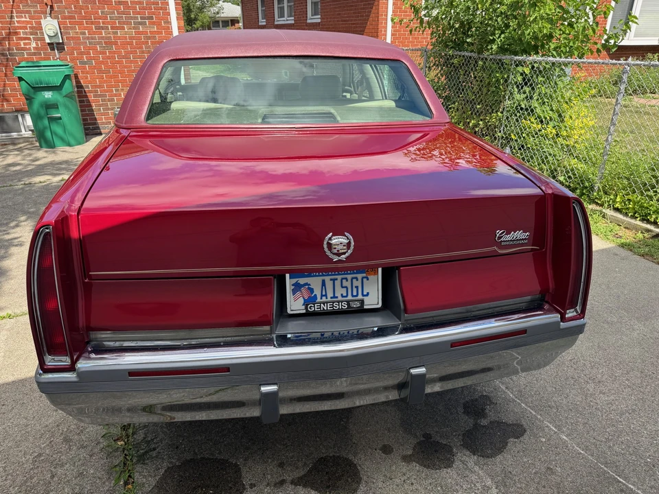 1996 Cadillac Fleetwood - Image 7 of 31