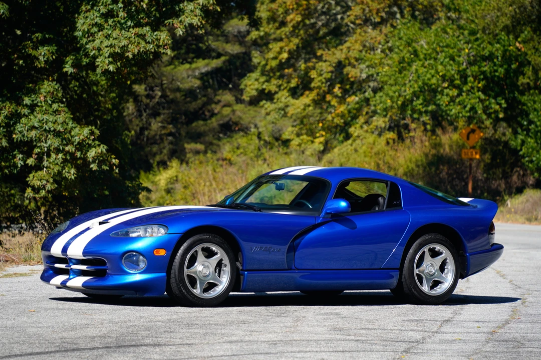 1996 Dodge Viper GTS 2nd Gen - Image 2 of 31