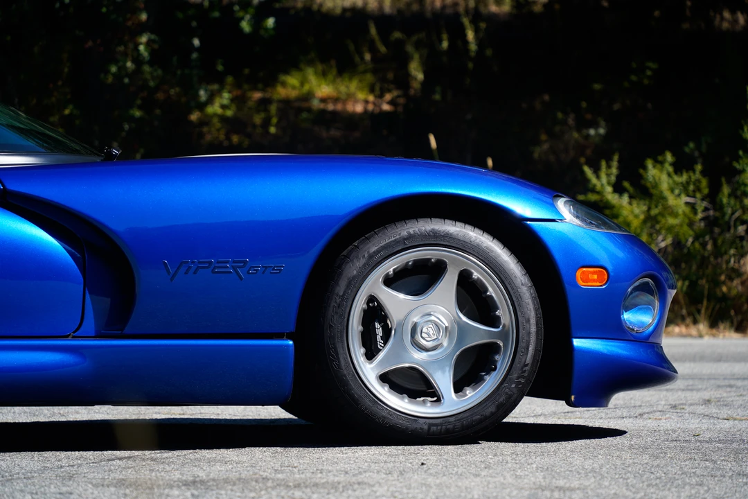 1996 Dodge Viper GTS 2nd Gen - Image 27 of 31