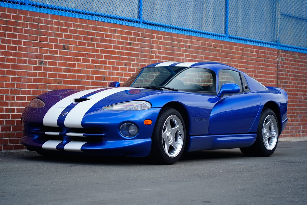 1996 Dodge Viper GTS 2nd Gen - Image 14 of 31