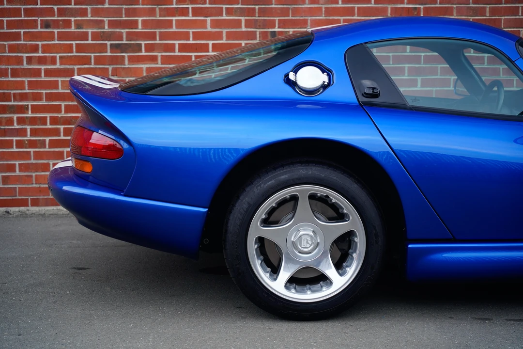 1996 Dodge Viper GTS 2nd Gen - Image 28 of 31