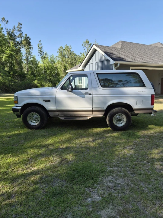 1996 Ford Bronco 5th Gen - Image 12 of 31