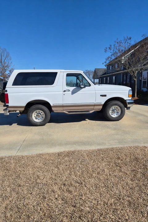 1996 Ford Bronco 5th Gen - Image 16 of 31