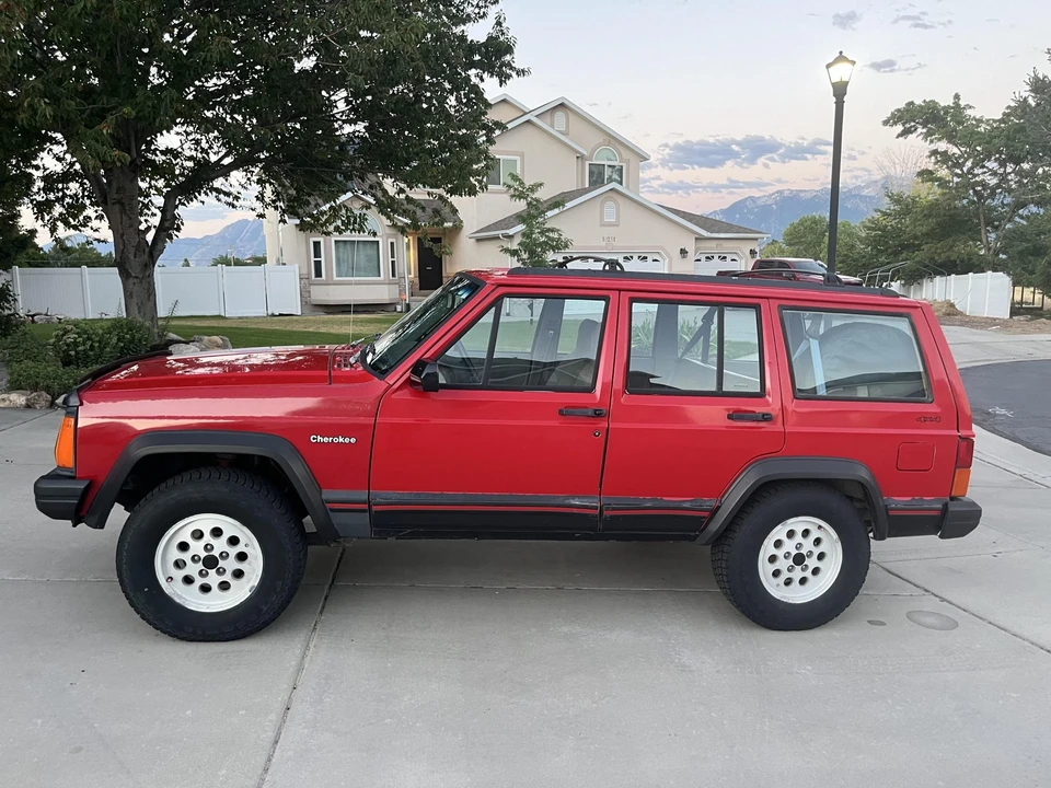 1996 Jeep XJ Cherokee - Image 7 of 31