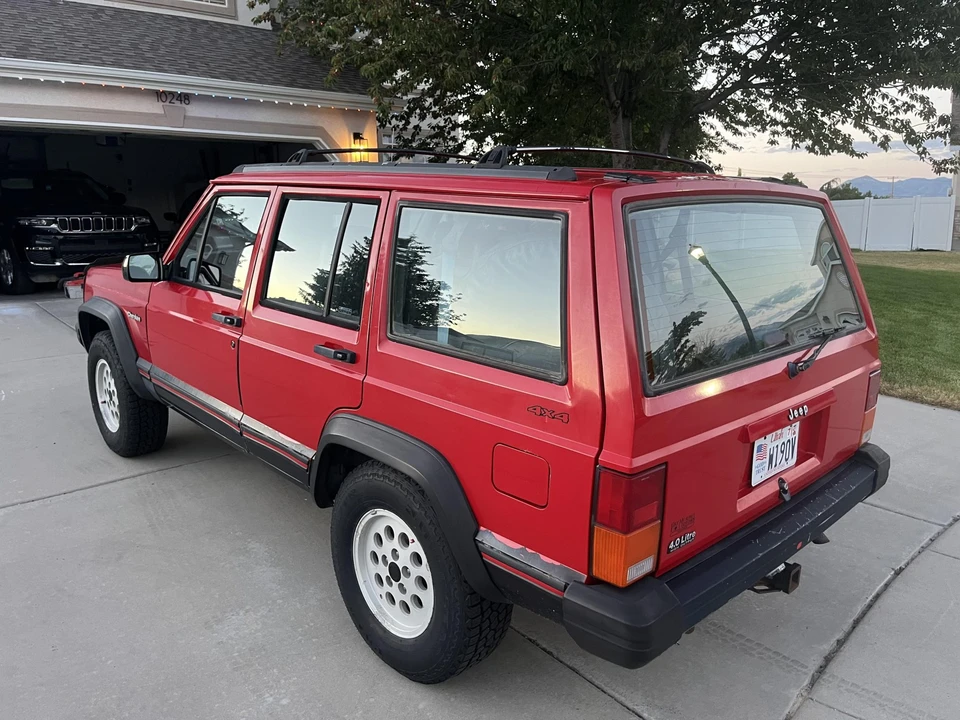 1996 Jeep XJ Cherokee - Image 11 of 31