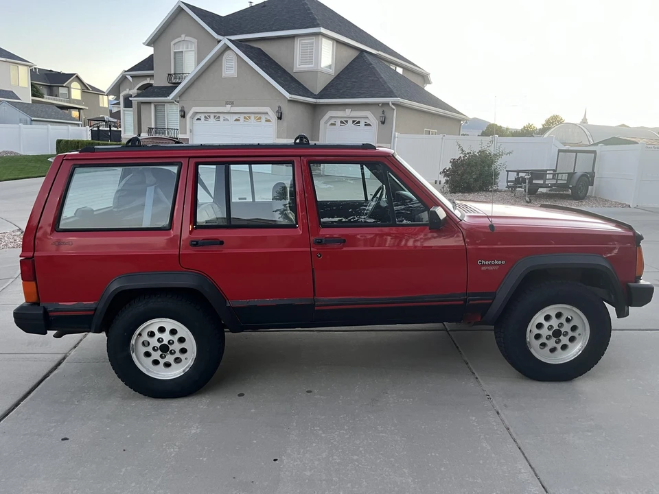1996 Jeep XJ Cherokee - Image 18 of 31