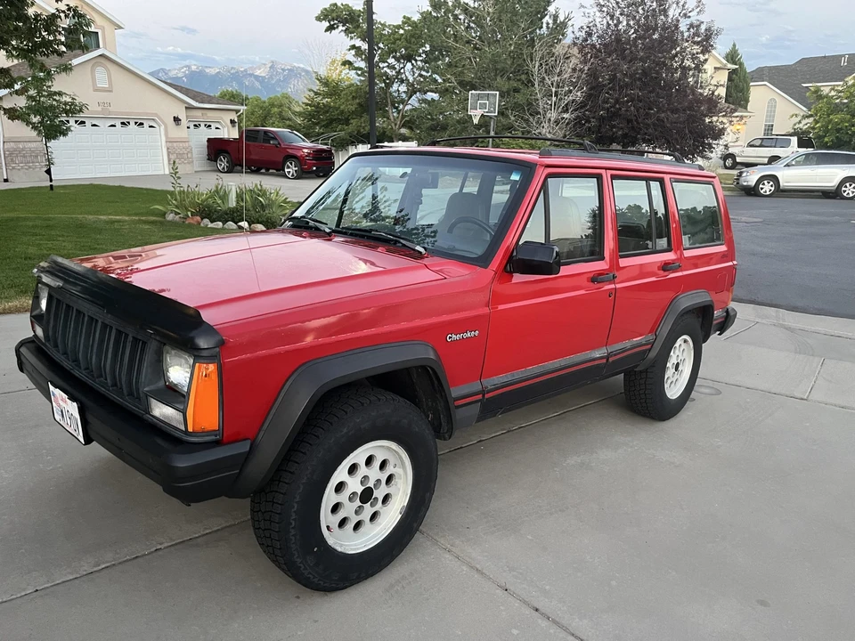 1996 Jeep XJ Cherokee - Image 5 of 31