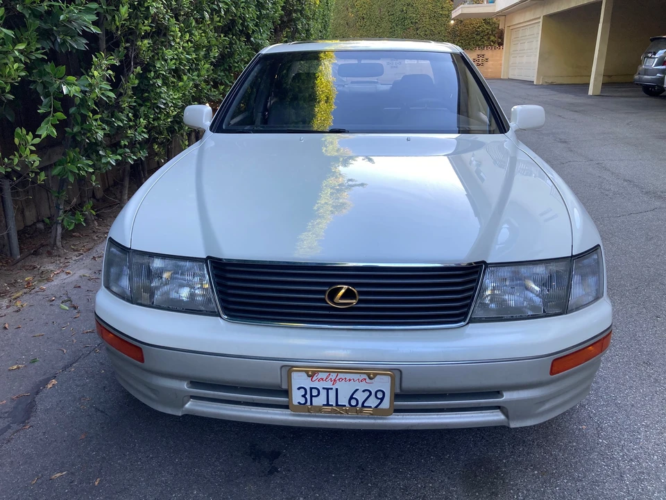1996 Lexus LS 2nd Gen - Image 4 of 31