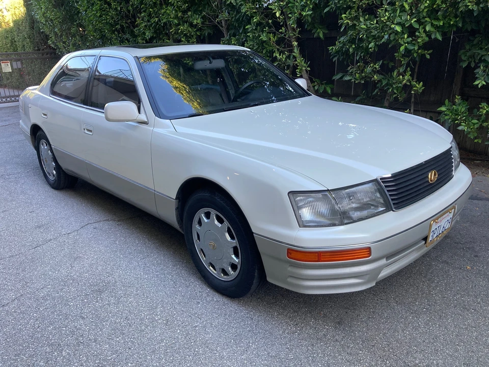1996 Lexus LS 2nd Gen - Image 7 of 31
